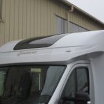 Profilé skydome sur camping-car